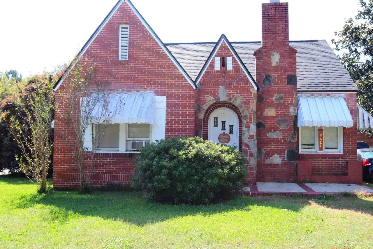 1589 Vernon Road - Photo 1