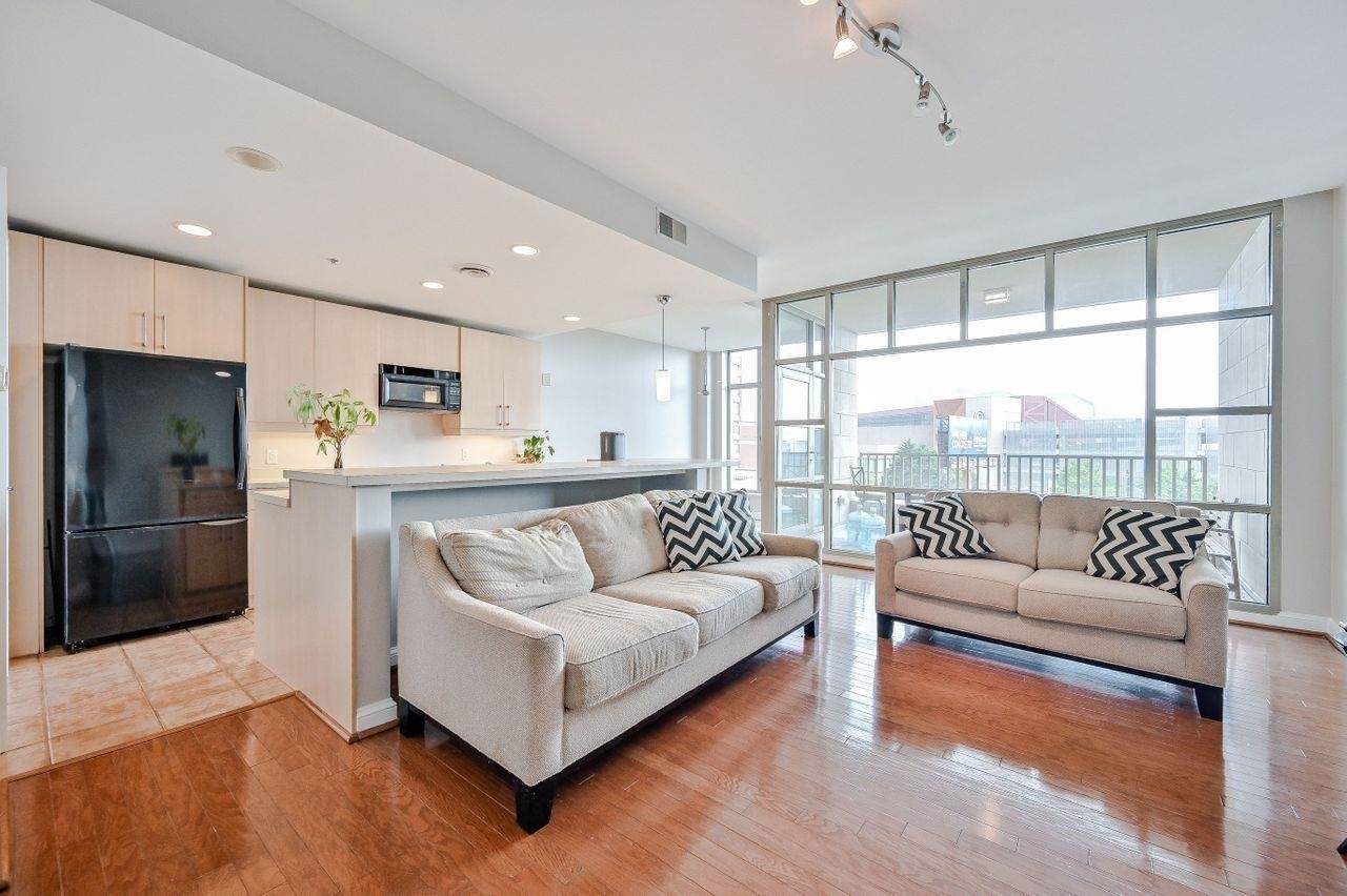 250 Park Avenue - Photo 1