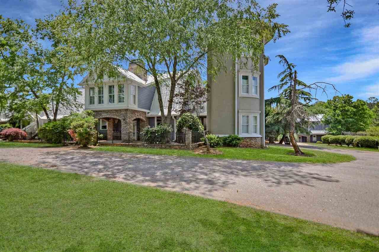 460 Dixie Road - Photo 1