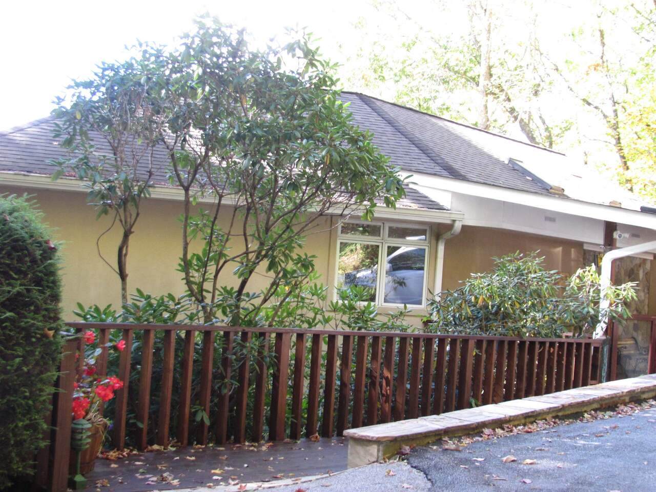 470 Saddleback Circle - Photo 1