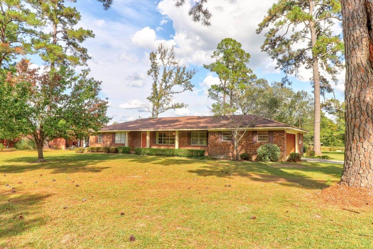 492 Roberts Road - Photo 1