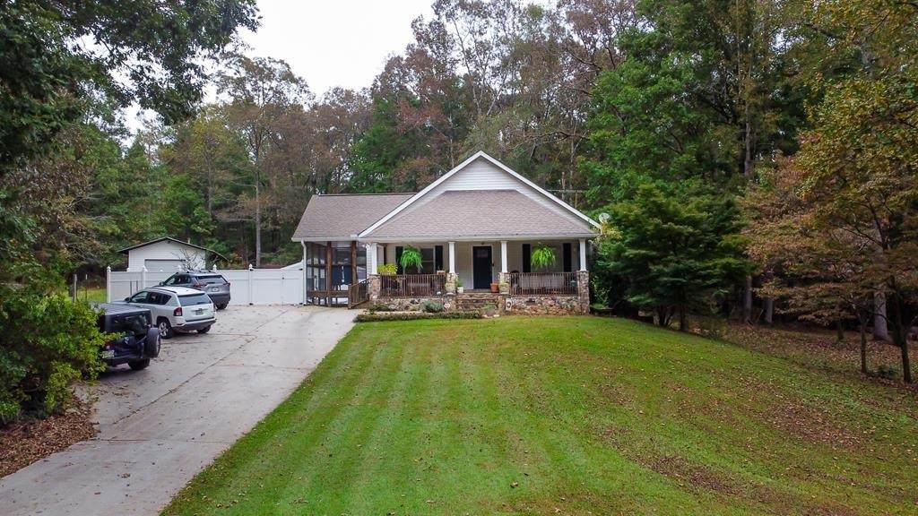 3320 Hutcheson Ferry Road - Photo 1
