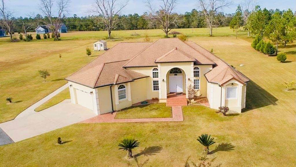 1117 Summerfield Drive - Photo 1