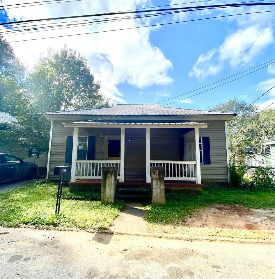 204 Addie Street - Photo 1