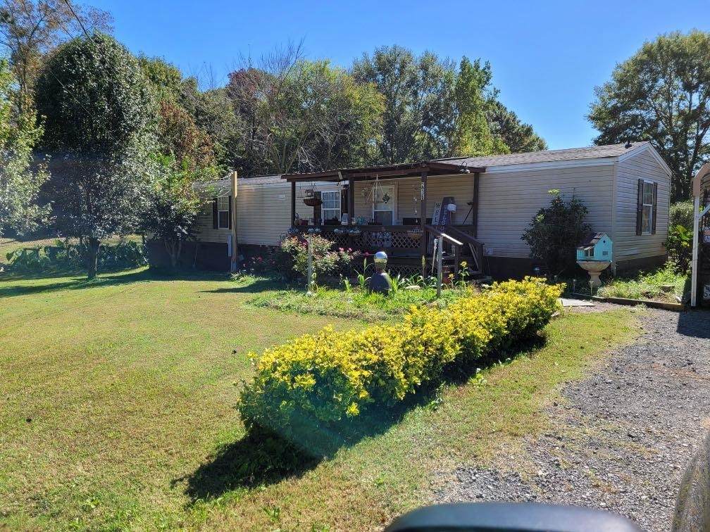 216 Windy Hill Drive - Photo 1