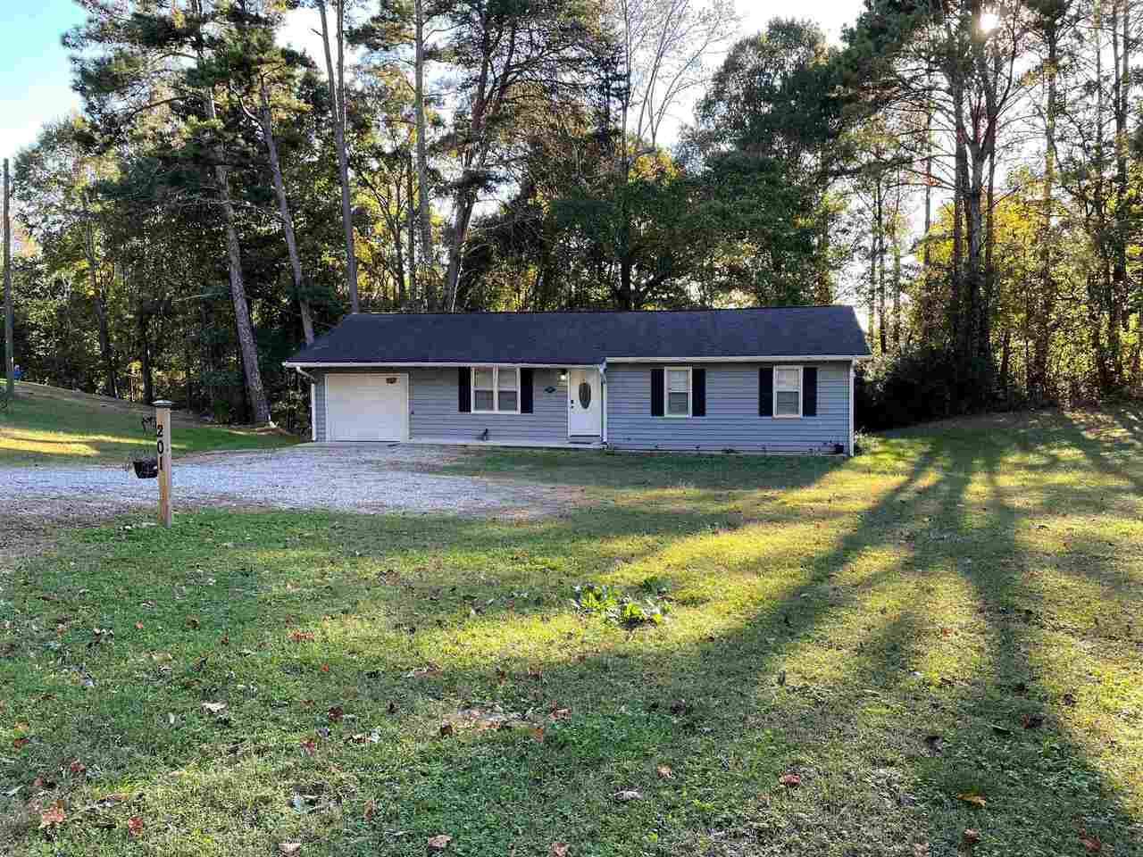 201 Grogan - Photo 1