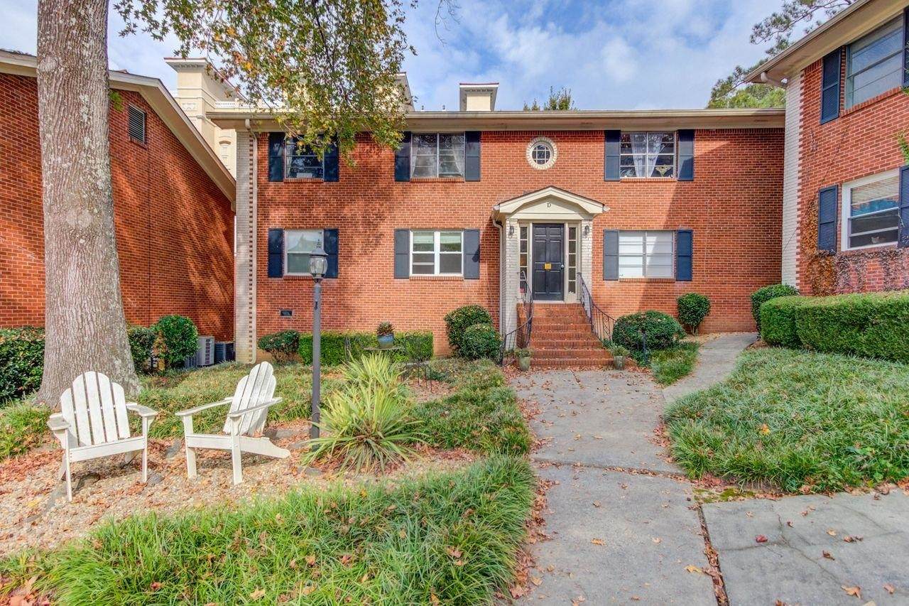 3535 Roswell Road - Photo 1