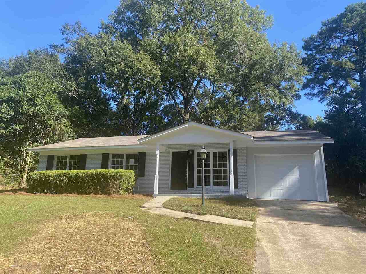 5446 Maltese Drive - Photo 1