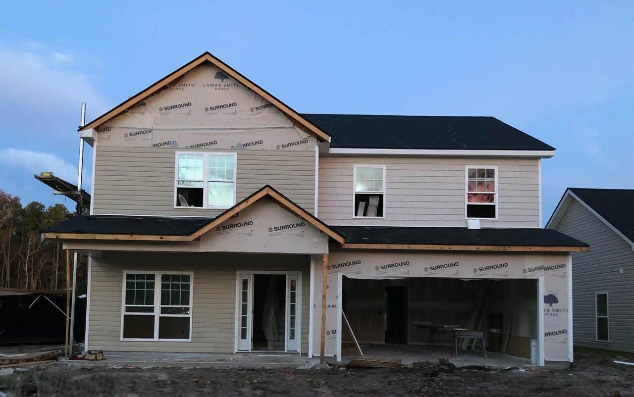 114 Larsen Court - Photo 1