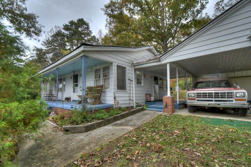 40 B King Lane - Photo 1