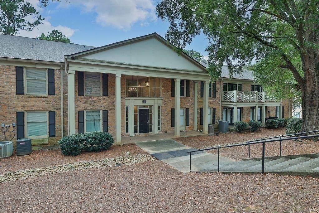 3650 Ashford Dunwoody Road - Photo 1