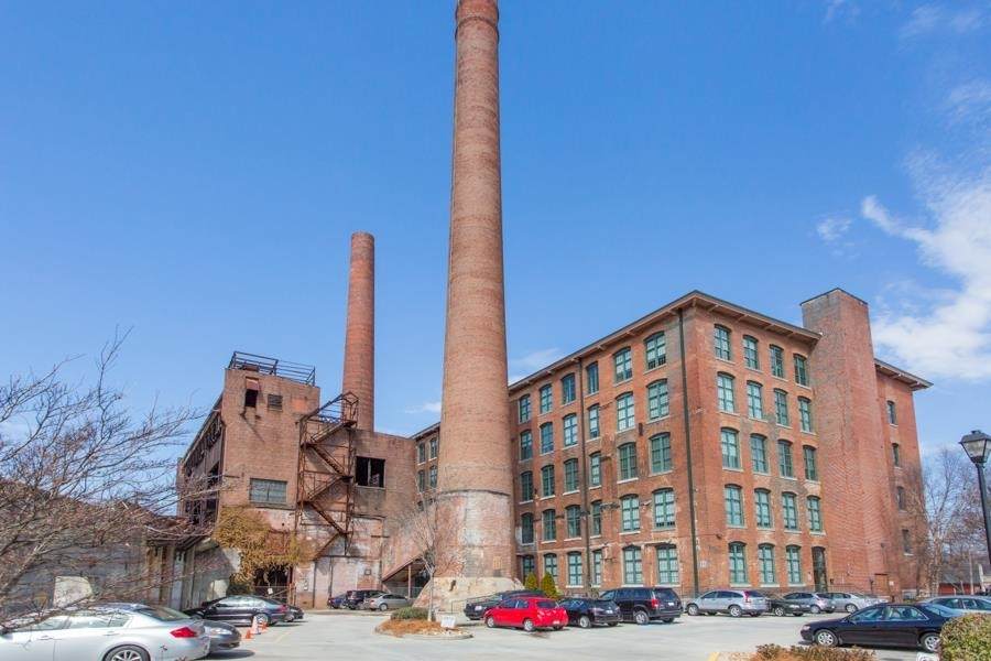 170 Boulevard - Photo 1