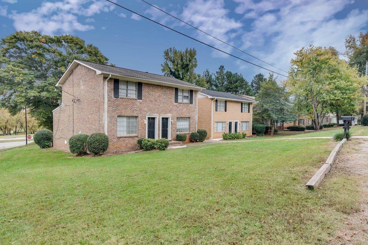 389 Mimosa Drive - Photo 1