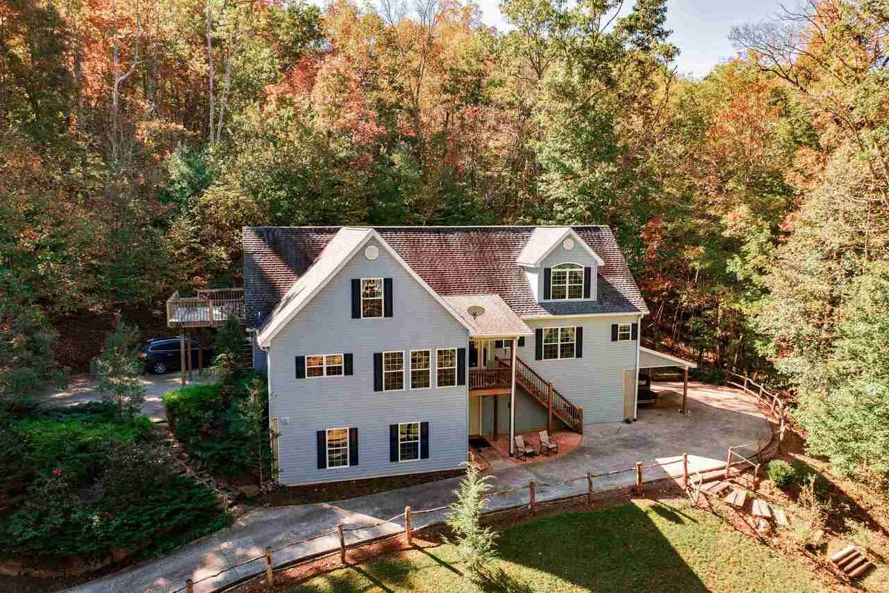 81 Theo Rogers Lane - Photo 1