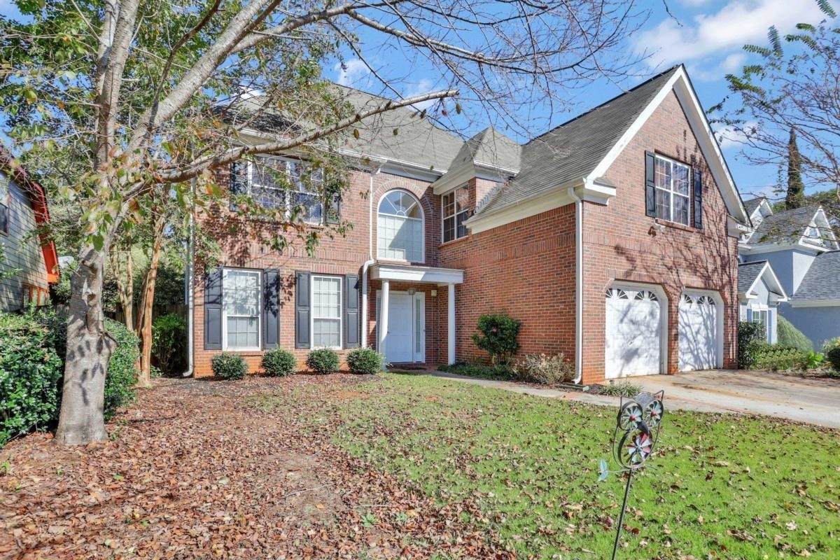 2750 Royal Bluff - Photo 1