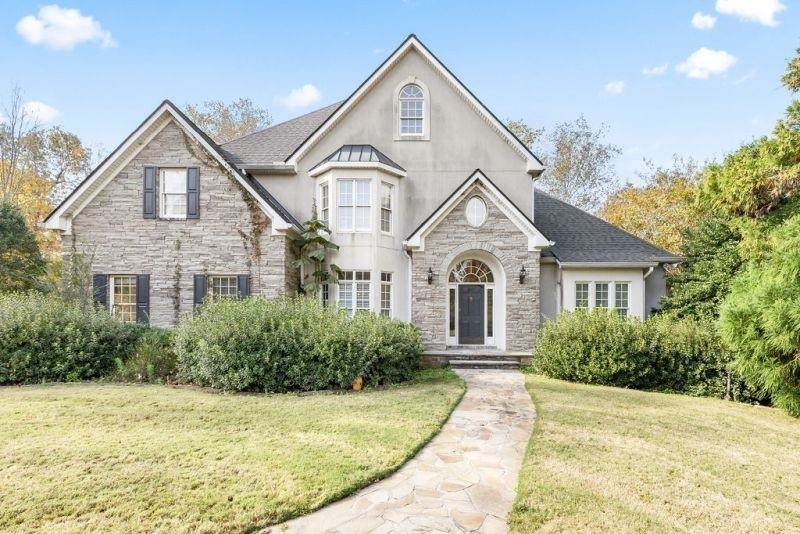 4078 Summerhill Drive - Photo 1