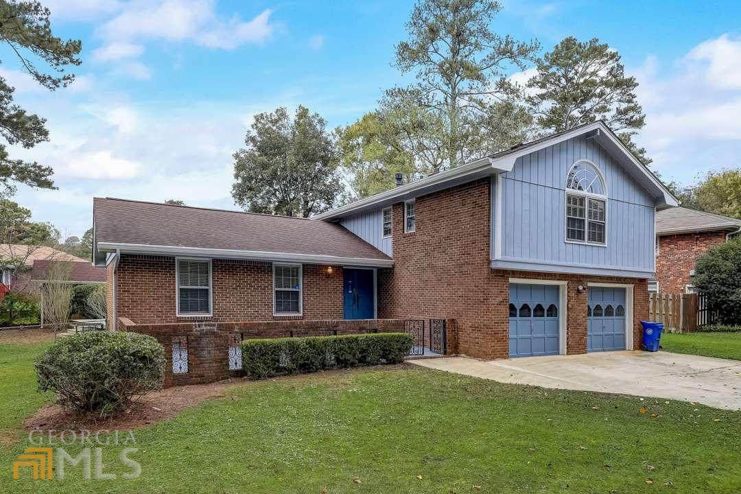1698 Brockett Road - Photo 1