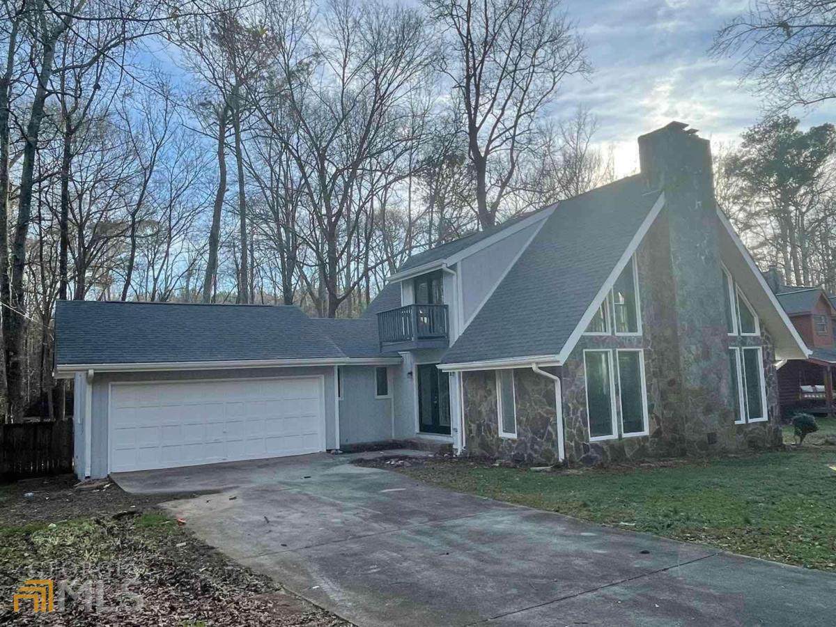 2105 Honeybee Creek Drive - Photo 1