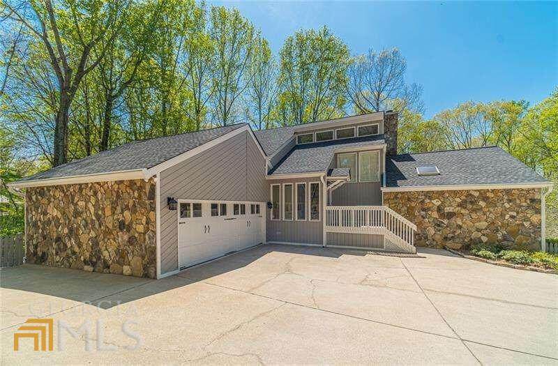 6421 Arborwood Drive - Photo 1