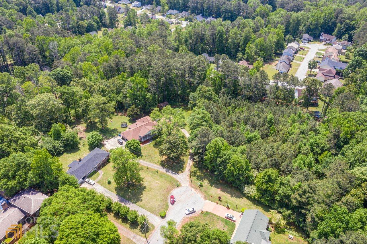 6001 Christopher Lane - Photo 1