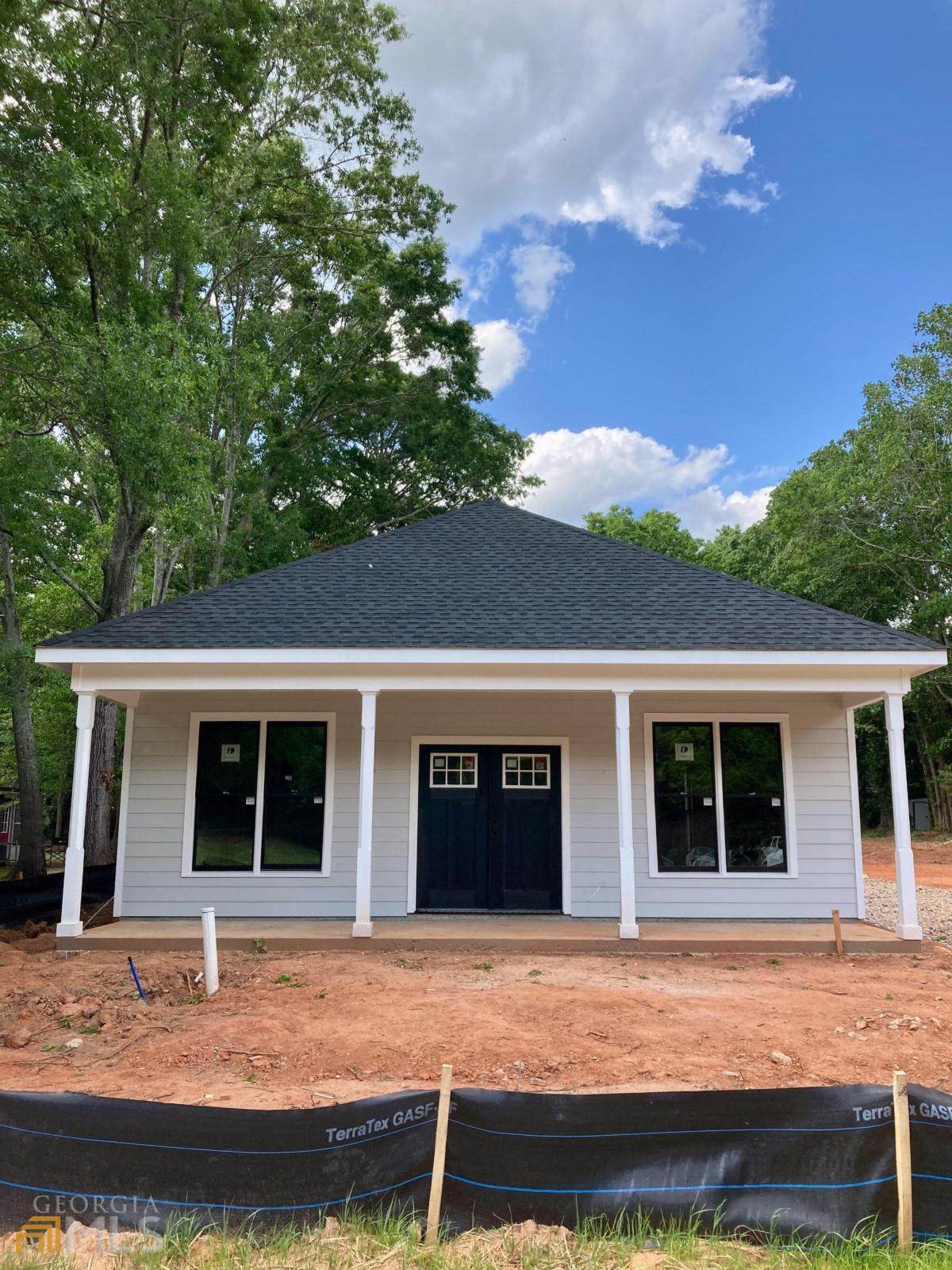 1001 Davis Street - Photo 1