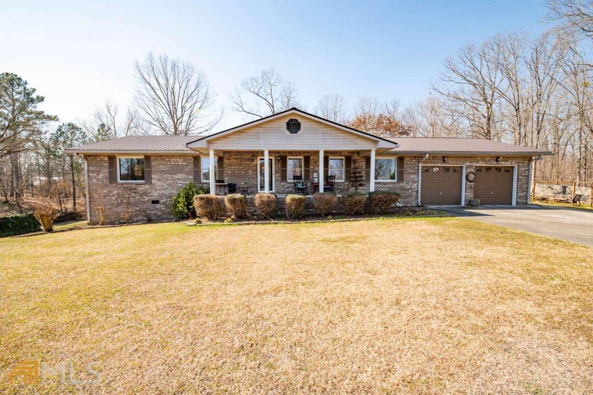 2408 Chatsworth Highway - Photo 1