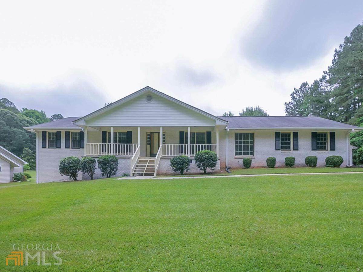 447 Banks Road - Photo 1
