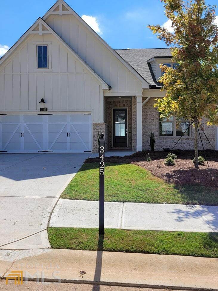 3425 Steinbeck Street - Photo 1