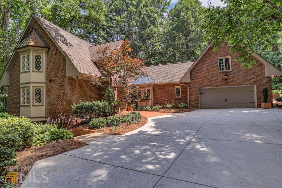 1754 Kanawha Drive - Photo 1