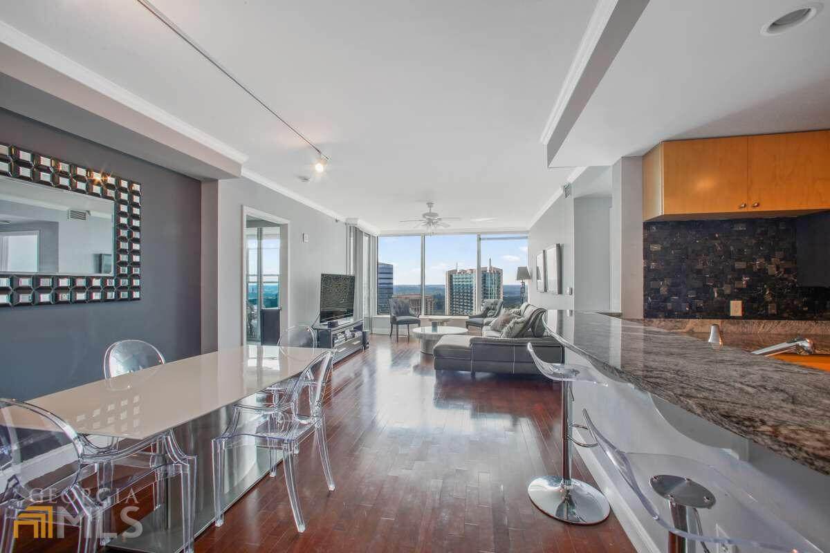 3338 Peachtree Road - Photo 1