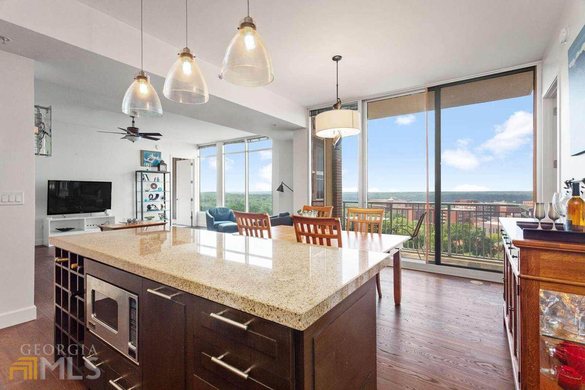1820 Peachtree Road - Photo 1