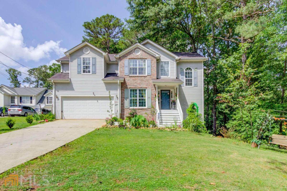 1261 Lakeview Road - Photo 1