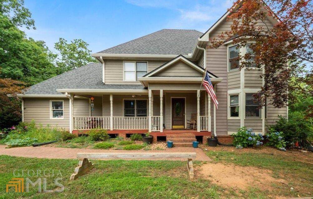 621 Mountain Brook Road - Photo 1