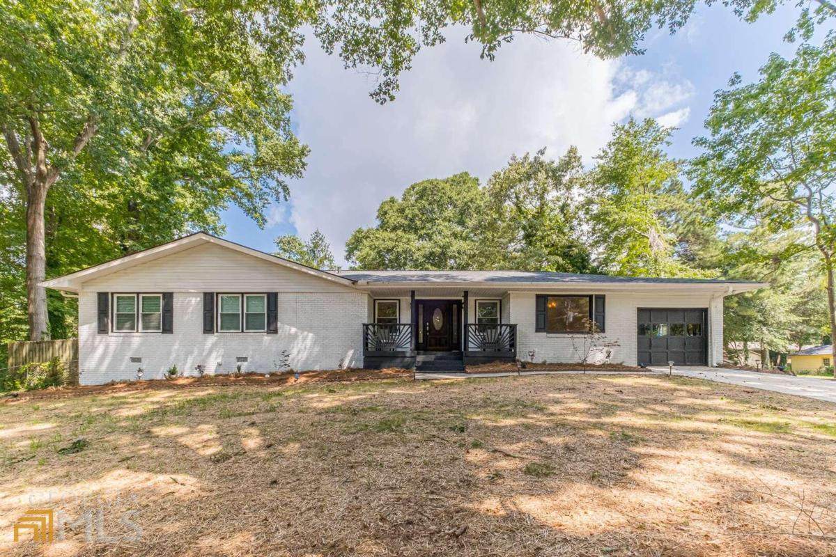 1409 Mohawk Drive - Photo 1