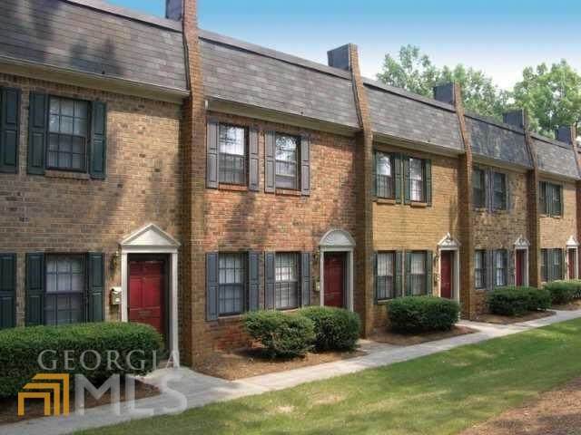 135 River Drive - Photo 1
