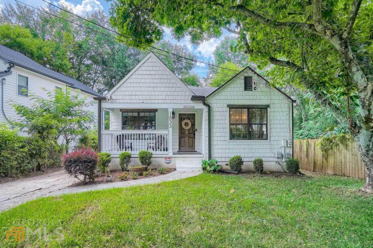 1833 Flat Shoals Road - Photo 1