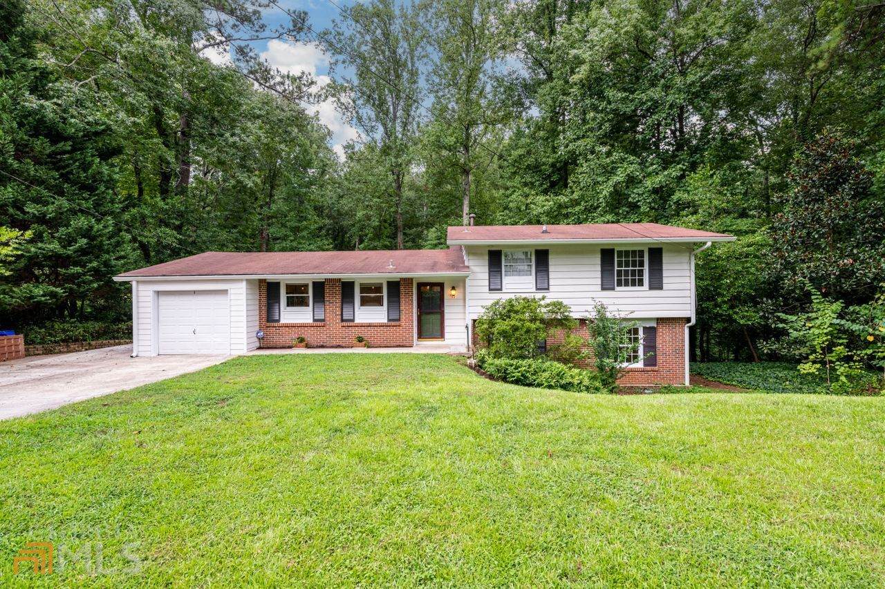 1471 Bubbling Creek Road - Photo 1