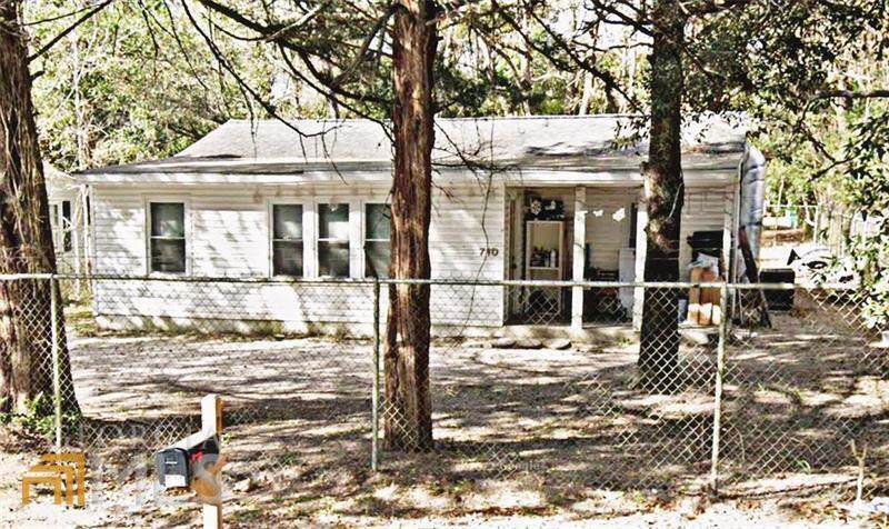 710 Brookwood Drive - Photo 1