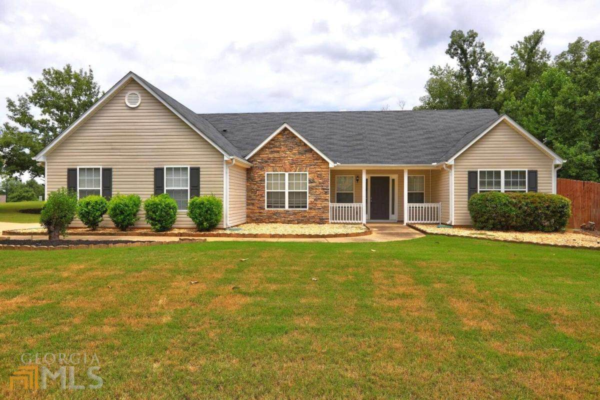 15 Dearing Woods Bend - Photo 1
