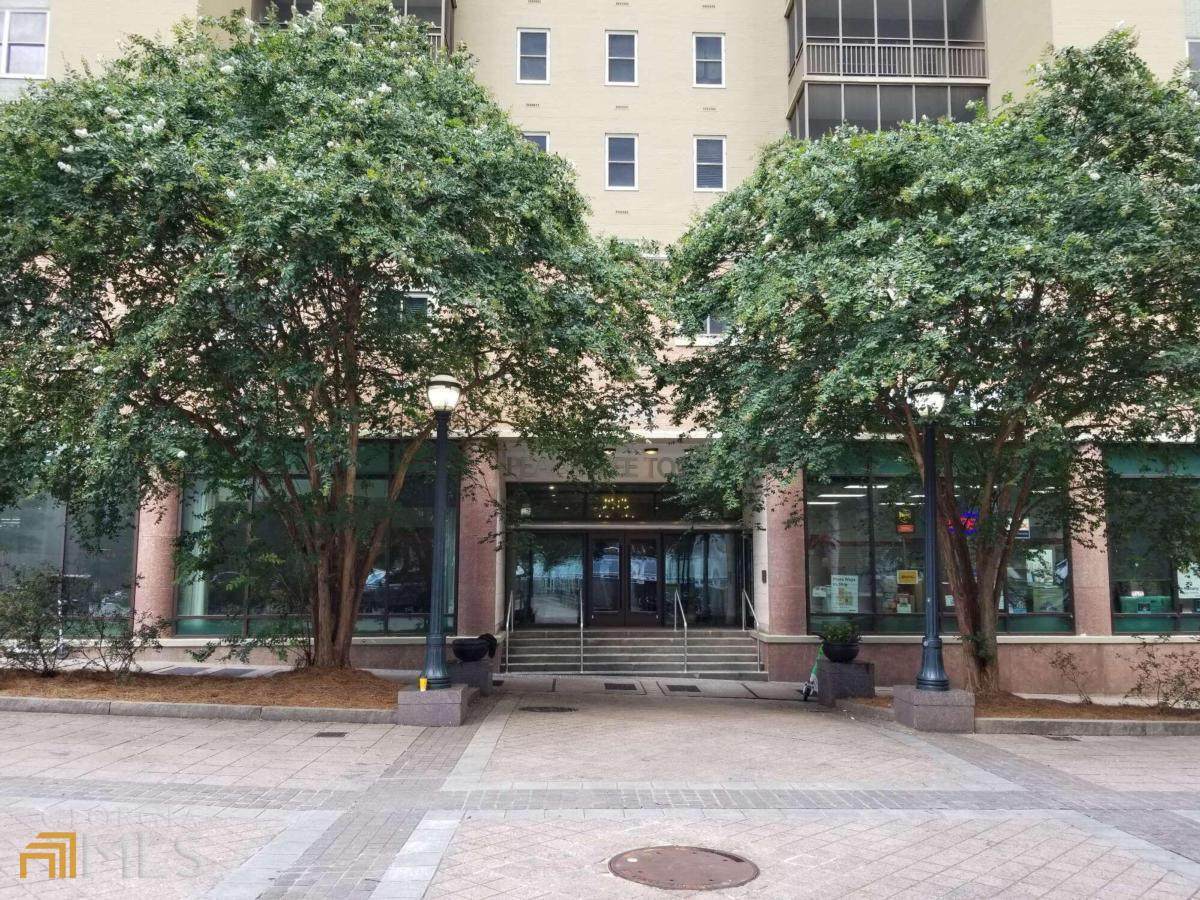 300 Peachtree Street - Photo 1