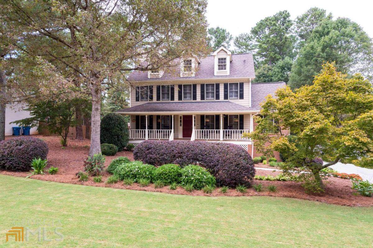 1009 Lakeview Road - Photo 1