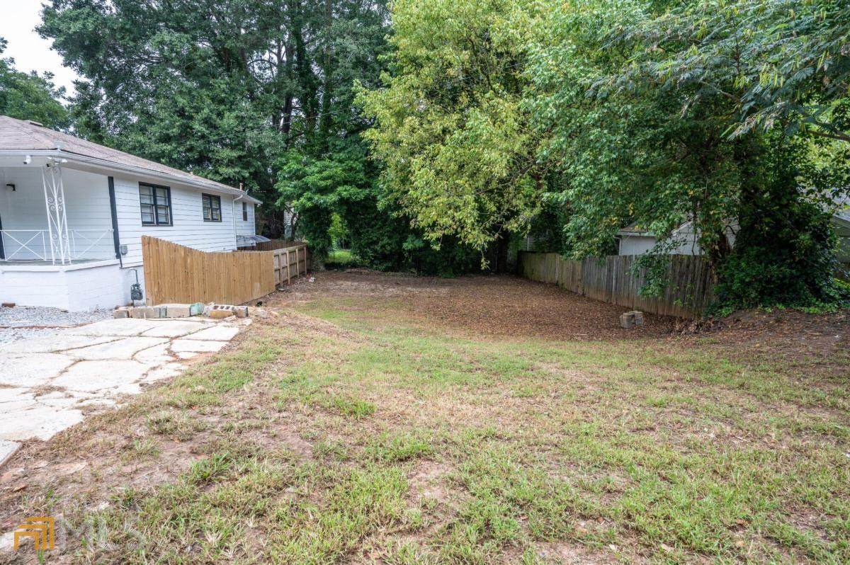 325 Betsy Avenue - Photo 1