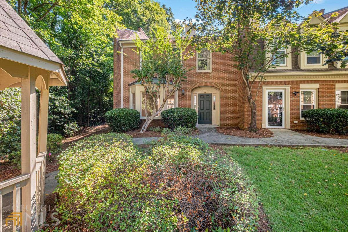 4130 Boxwood Way - Photo 1