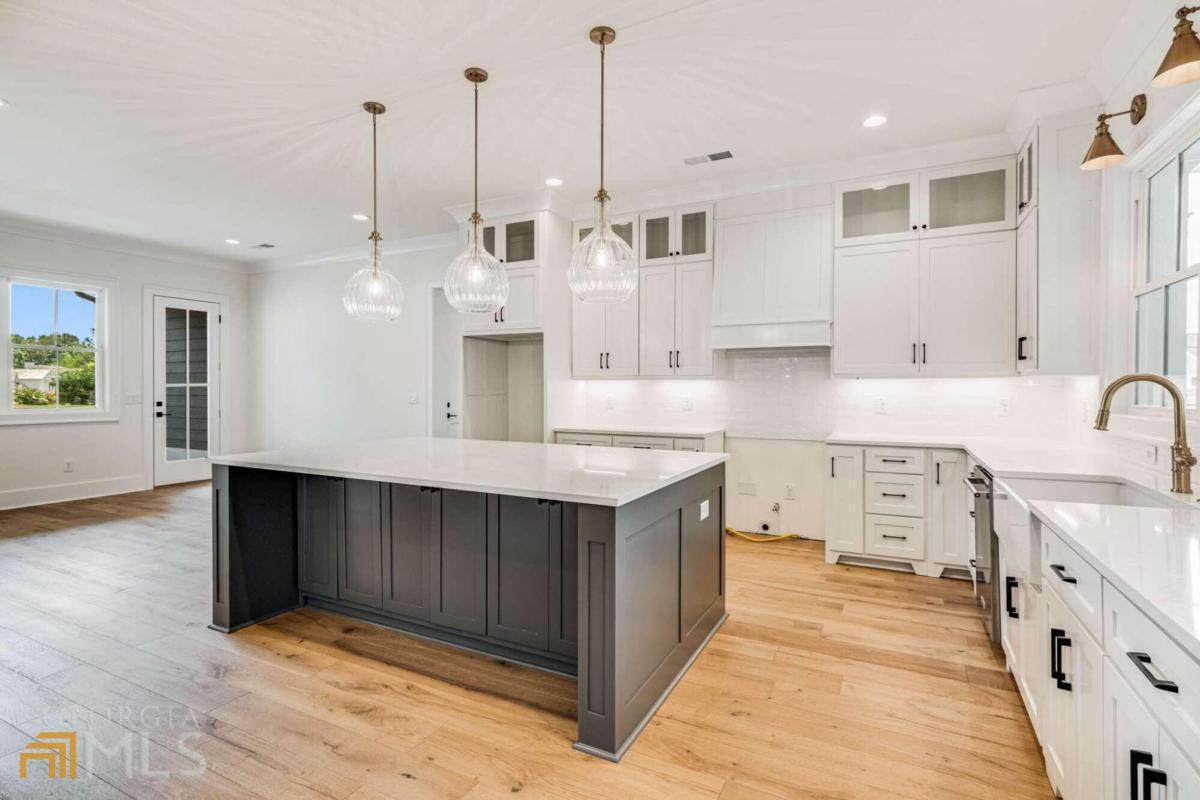 9 Fieldstone Court - Photo 1