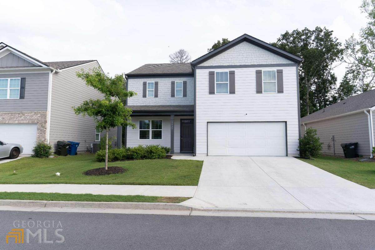 5520 Barberry Avenue - Photo 1