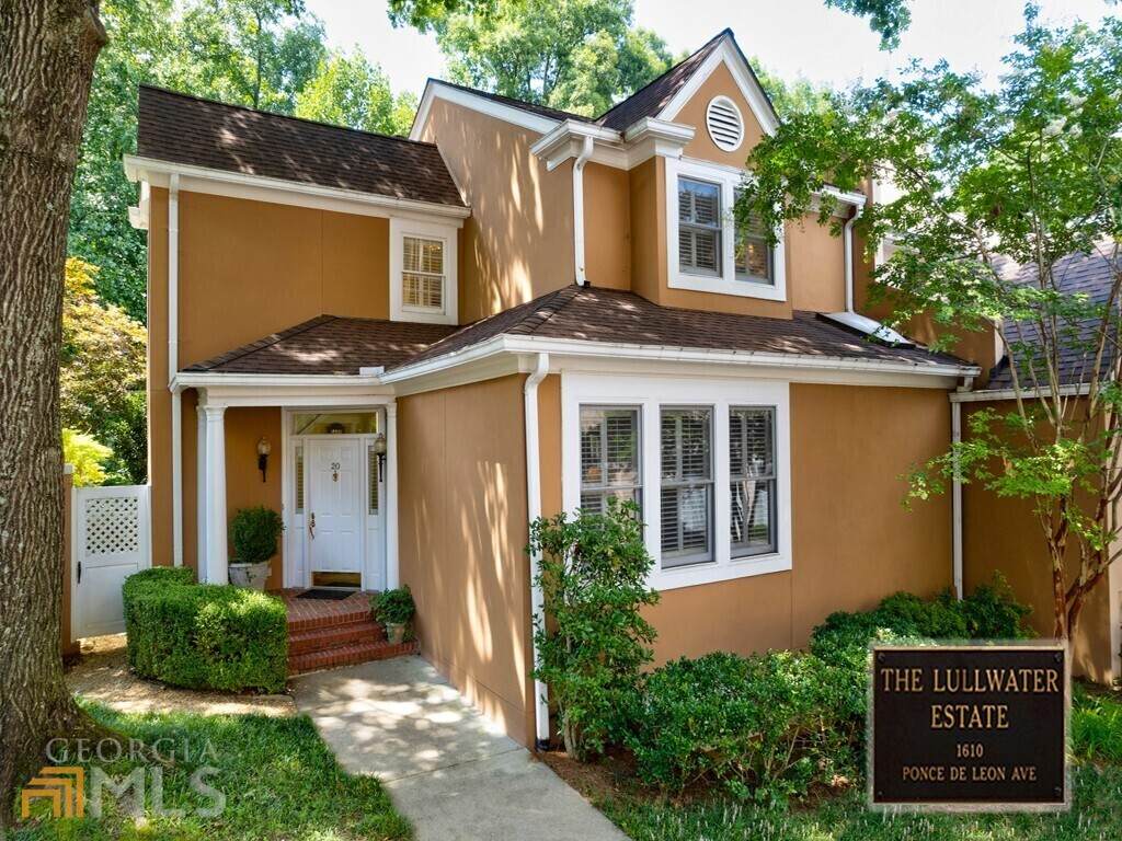 20 Lullwater Estate - Photo 1