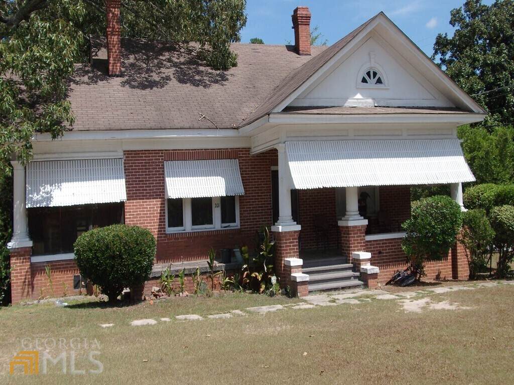 205 North Main Street - Photo 1