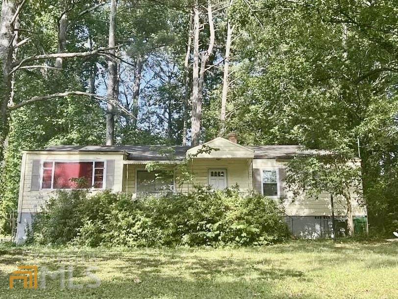 1380 Alverado Way - Photo 1