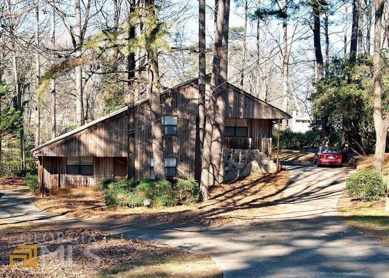 5472 Bishops Circle - Photo 1