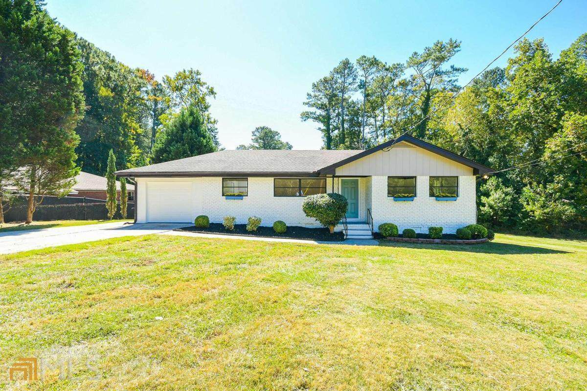 2527 Clifton Springs Road - Photo 1